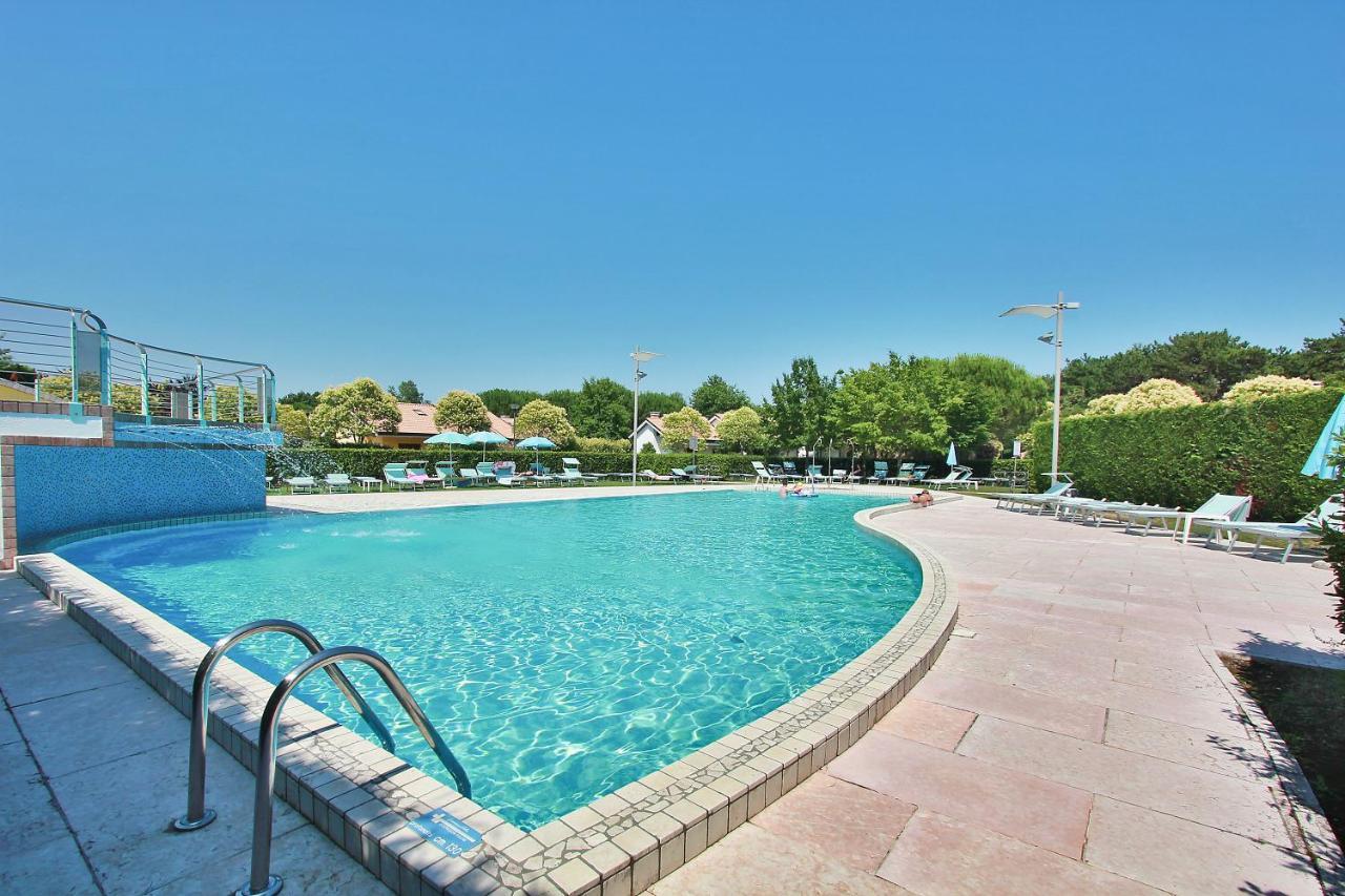 Resort Casabianca Lignano Sabbiadoro Exterior foto
